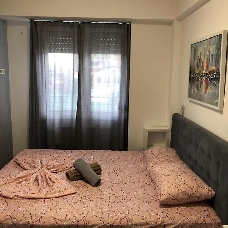 Cozy Apartment In The City Center Skopje Exterior foto